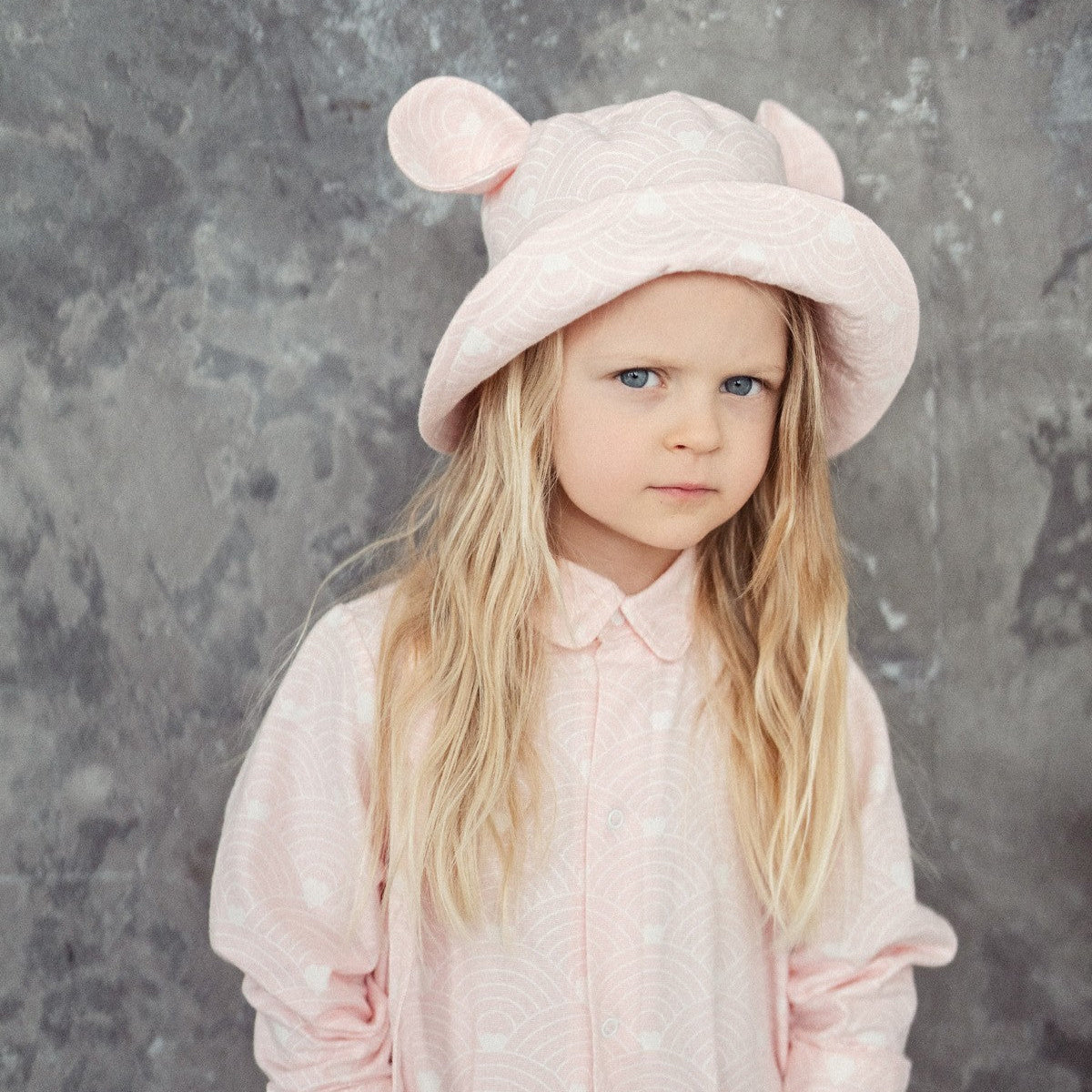 Kids Hat with Ears - Waves on Pink